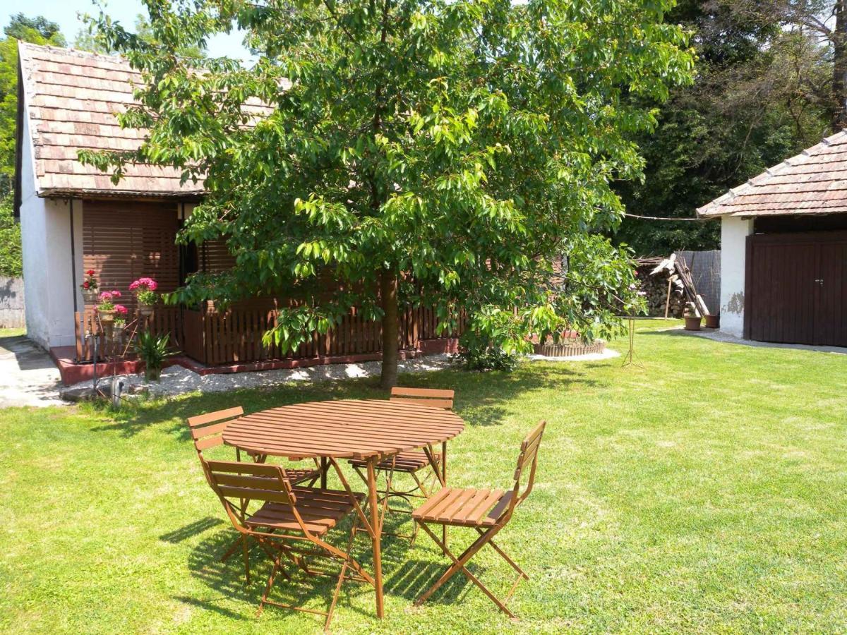 Holiday Home Balatonbereny/Balaton 18150 Exterior foto